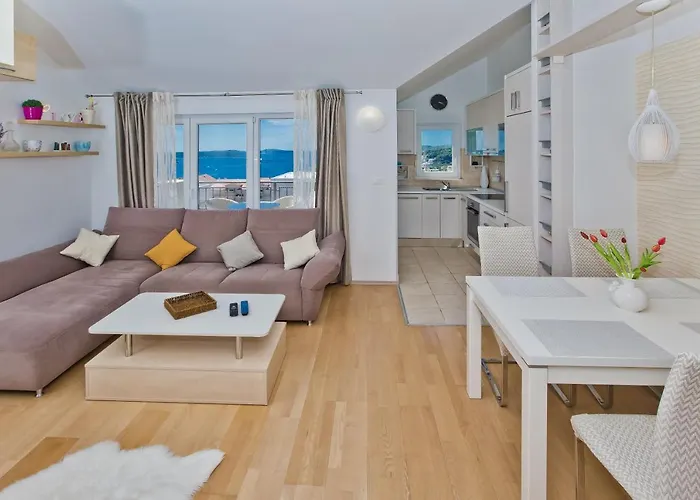 Relaxing Sunset Apartment Hvar Town